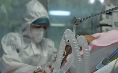 Can Doctors Refuse Care to Unvaccinated Patients?