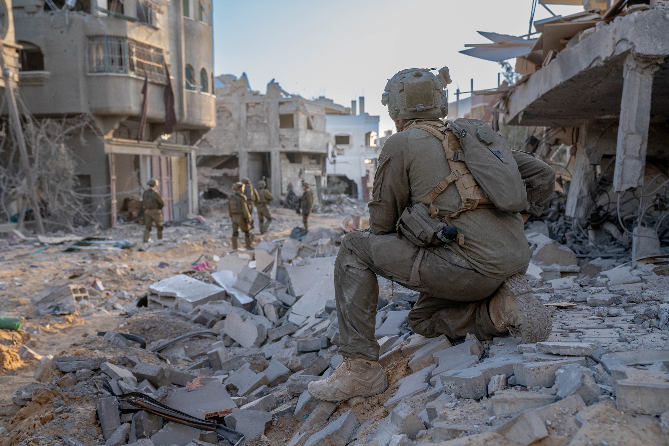 Jobs 4 Peace Prizes and Bombs: The Theater of Trump’s Nobel Pursuit (Foreign Policy Brief #211)