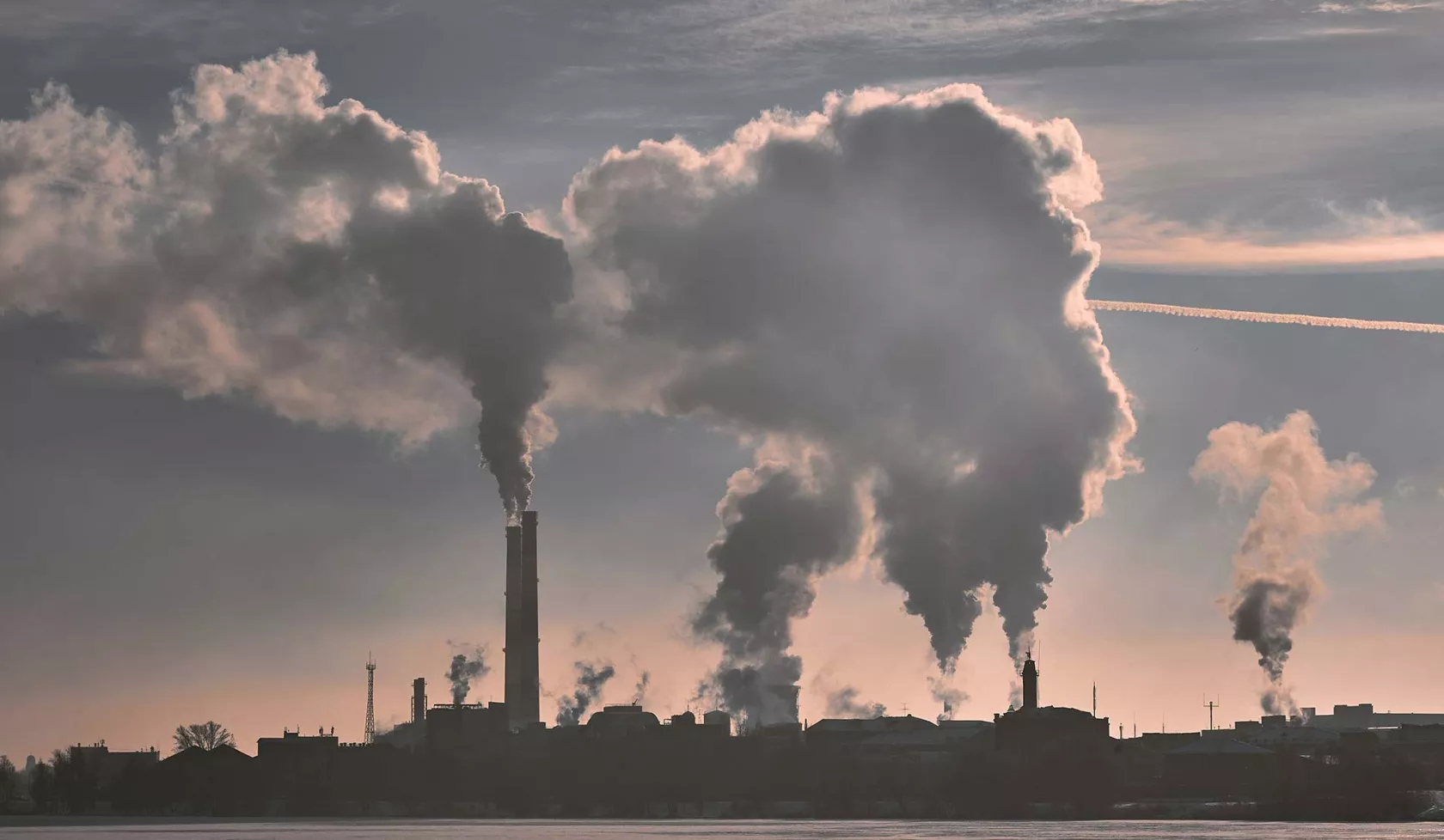 AI Dirties the Air and Drives Demands for Environmental Justice (Technology Policy Brief #155)